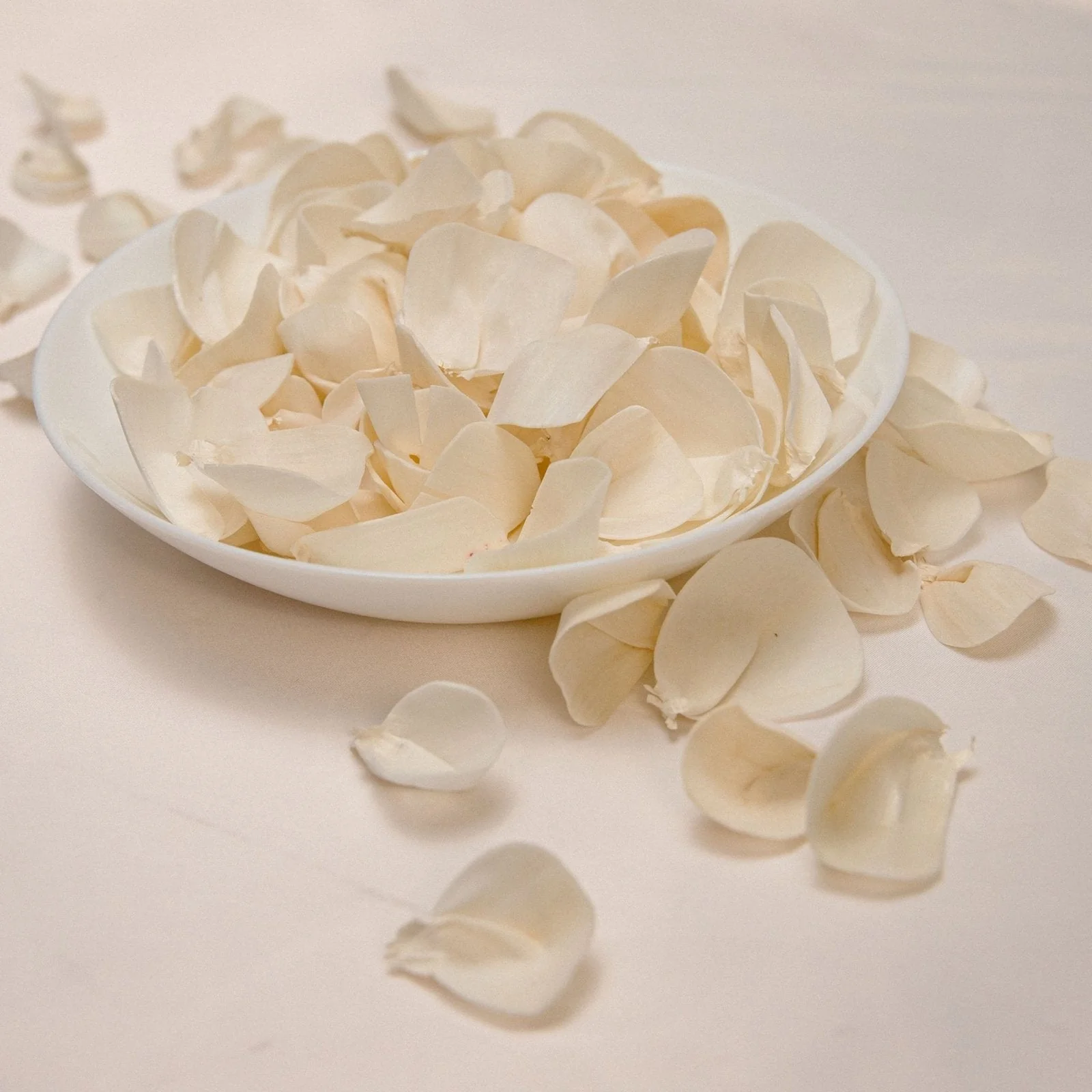 100 Petal Pack - Pure Elegance