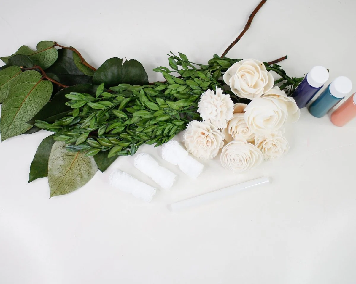 Botanical Beauty Corsage (Set of 3) - Image 6