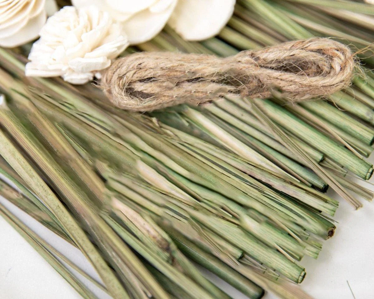 Constance Bridesmaid Bouquet* - Image 9