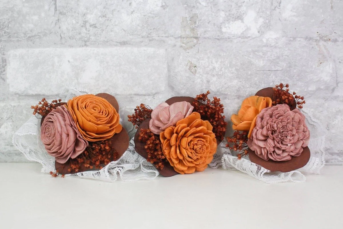 Wanderlust Corsage (Set Of 3)* - Image 3